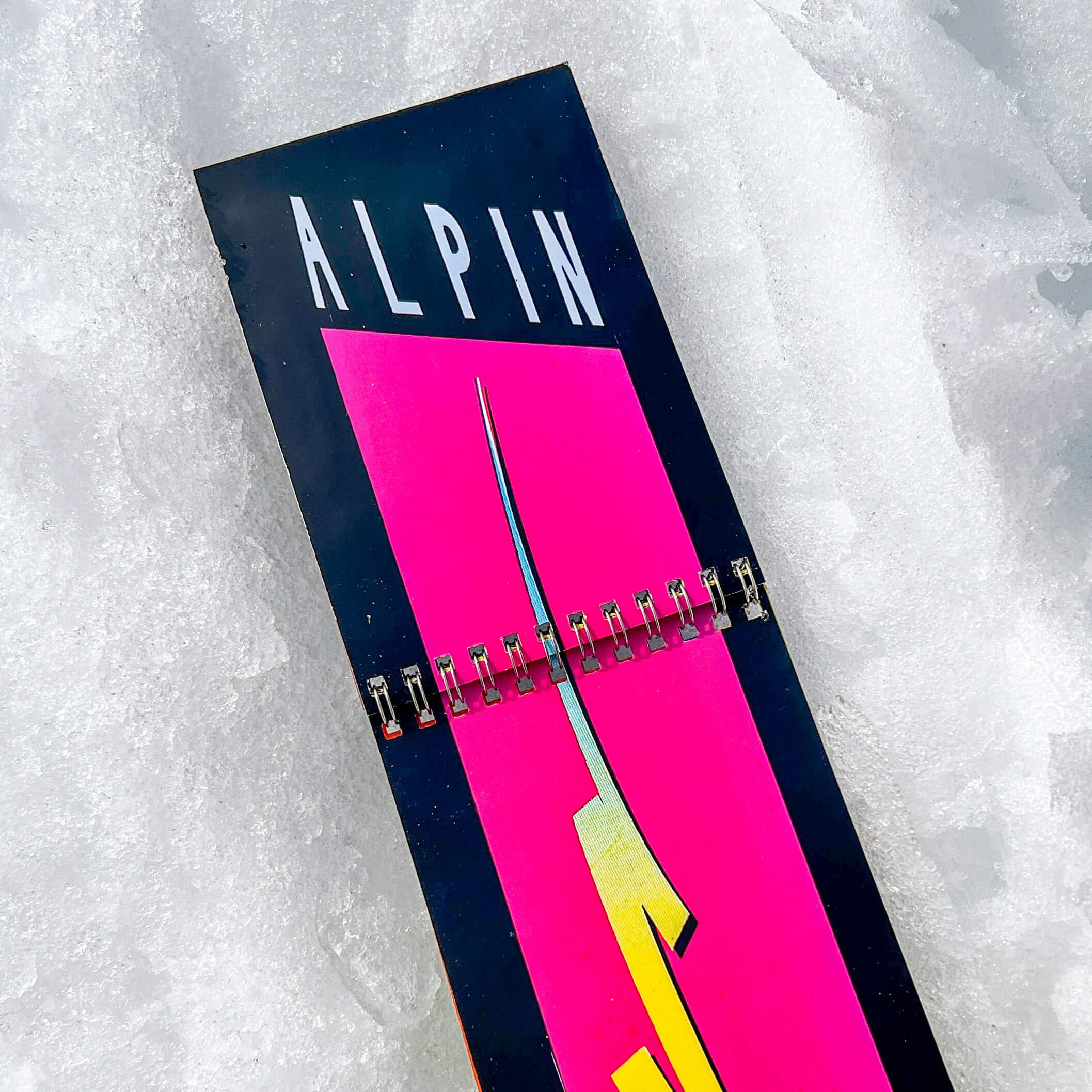 SLASH a ski zine
