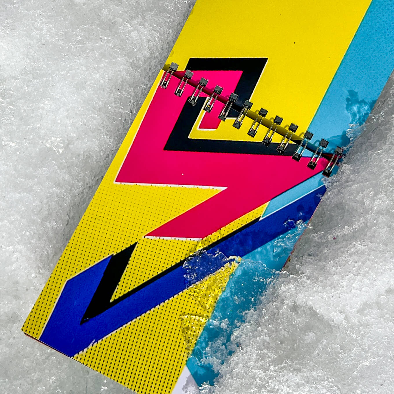 SLASH a ski zine